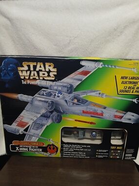 Star Wars The Power of the Force Electronic Power/ Luke Skywalker X-Wing Fighter